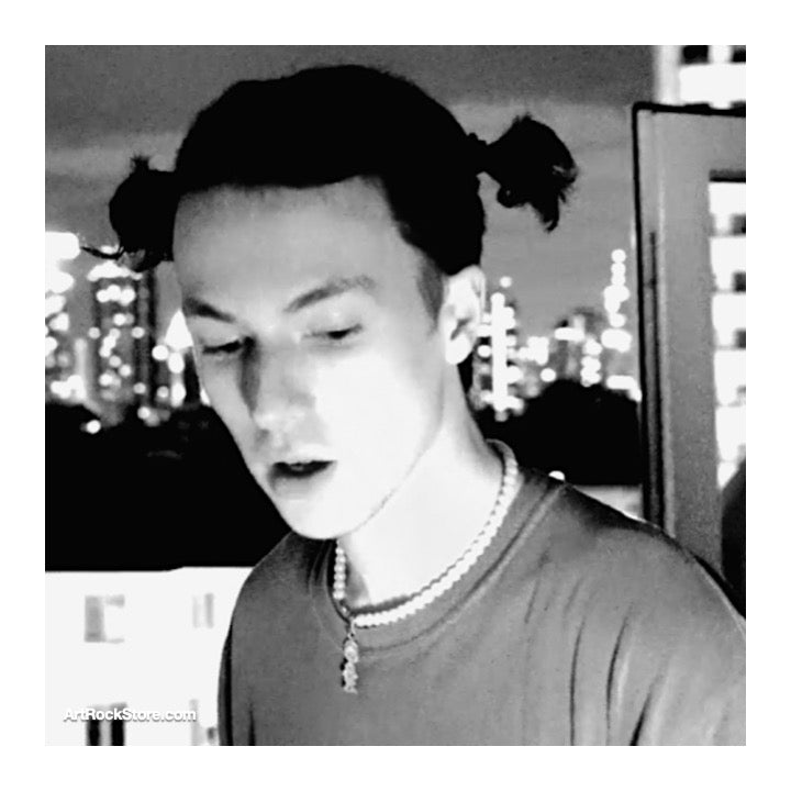 Bladee | Artist – Artrockstore