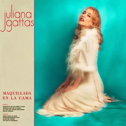 Juliana Gattas | Maquillada en la cama | Album